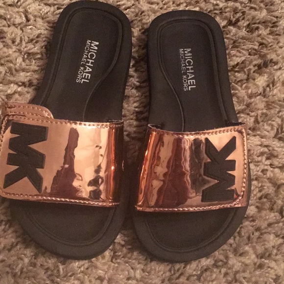 girls michael kors slides